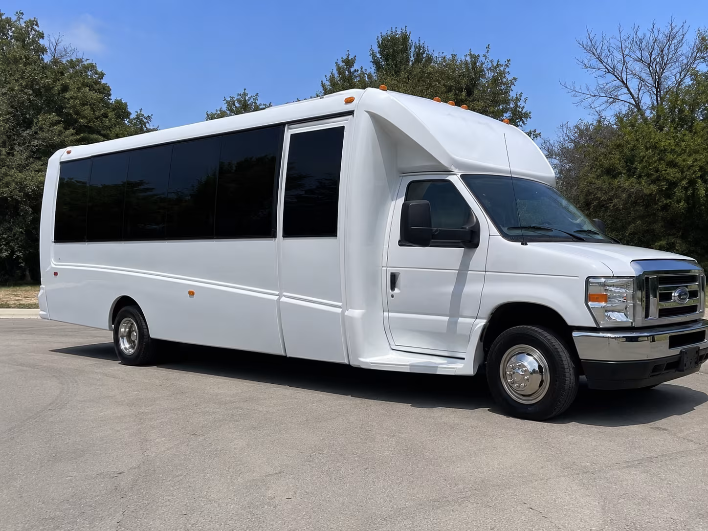 Anaheim Winery Tour & Pub Crawl Transportation